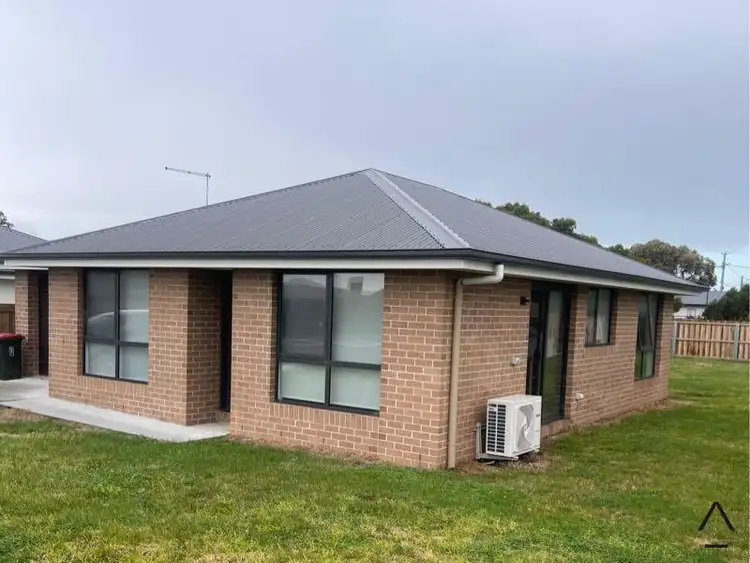 11 ARNOLD STREET, George Town TAS 7253