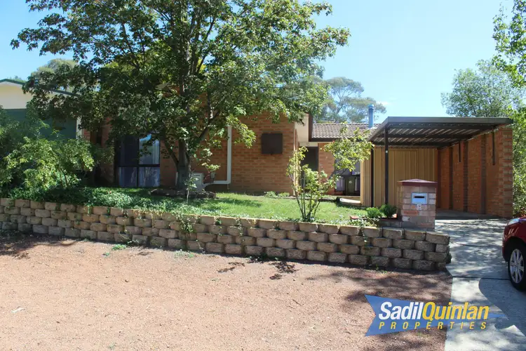 6 Weekes Close, Calwell ACT 2905