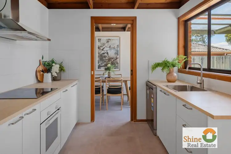 Fifth view of Homely house listing, 3 Glenview Crescent, Frankston VIC 3199