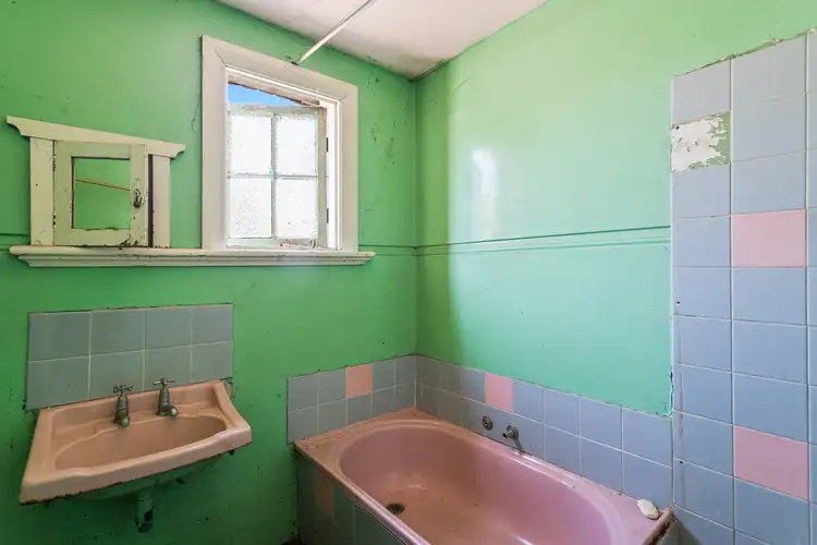 Fourth view of Homely house listing, 33 Maidos Street, Ashfield WA 6054