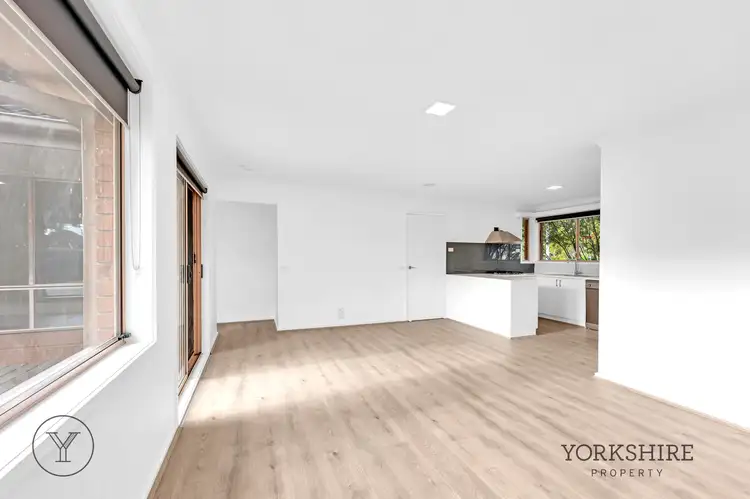 10 Carol Hancock Place, Croydon North VIC 3136