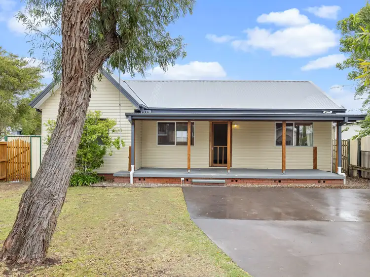 58 Kerry Crescent