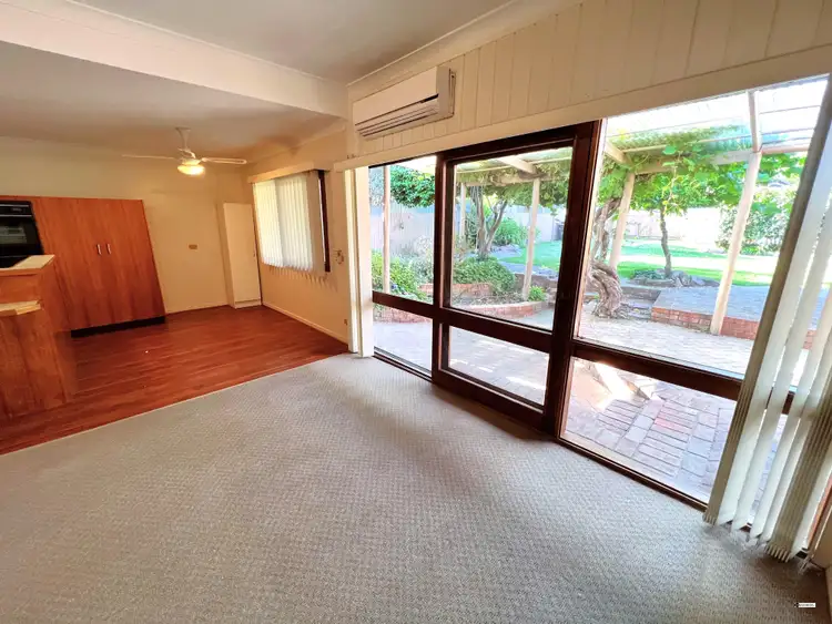 Fifth view of Homely house listing, 550 Mitchell Street, Albury NSW 2640