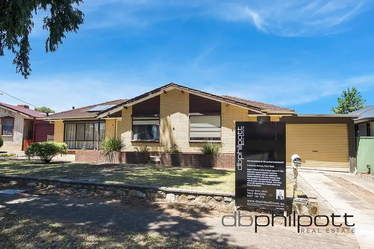 5 Armona Avenue, Para Vista SA 5093
