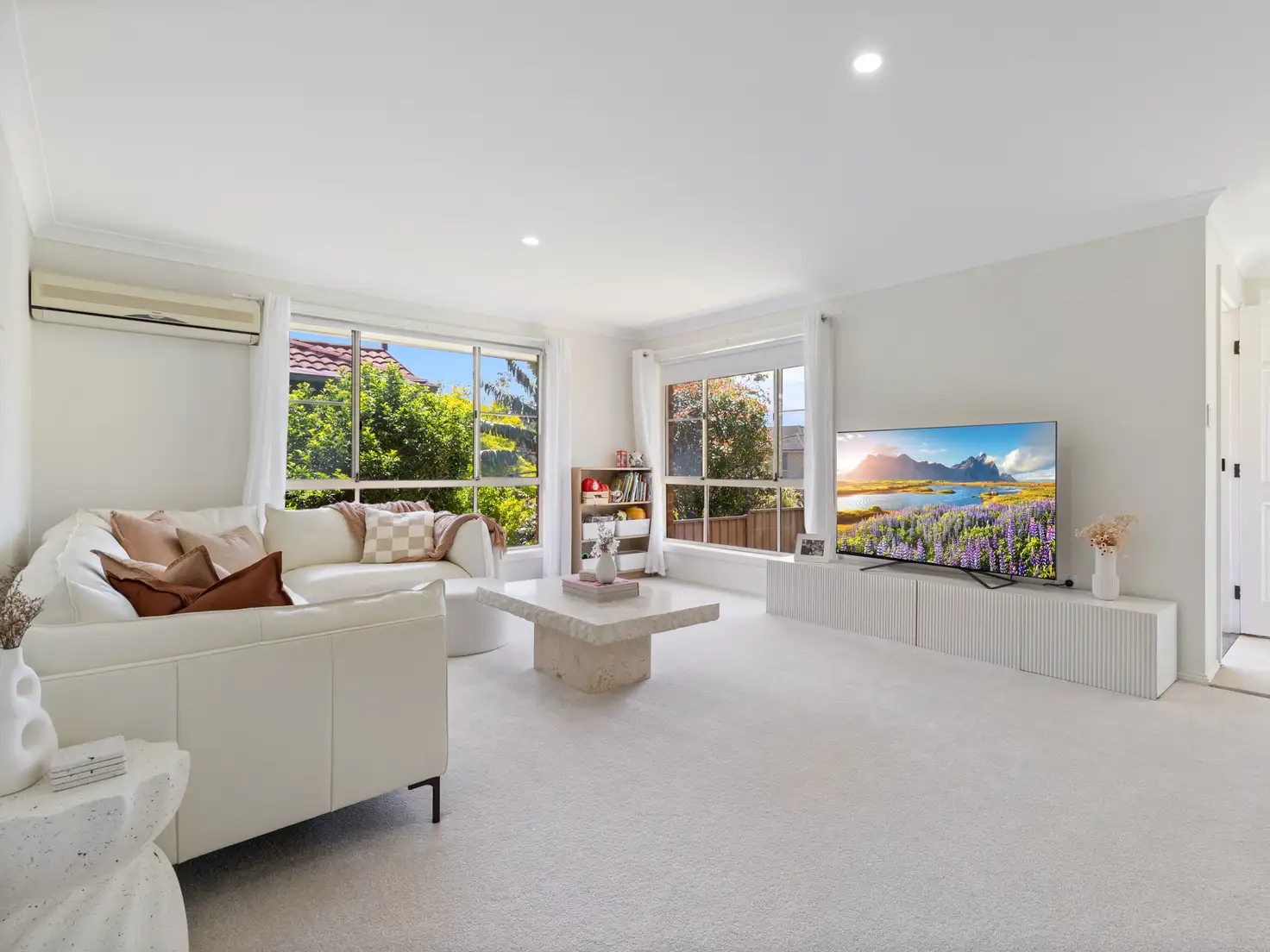 Main view of Homely house listing, 2/22 Stornaway Cr, Berkeley Vale NSW 2261