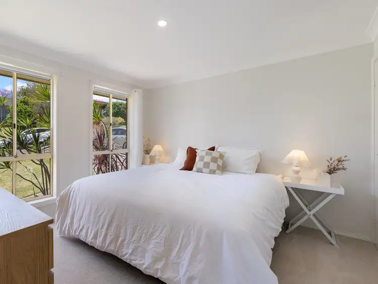Fourth view of Homely house listing, 2/22 Stornaway Cr, Berkeley Vale NSW 2261