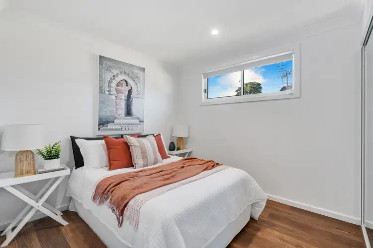 Fourth view of Homely flat listing, 1A Colleen Street, Berkeley Vale NSW 2261