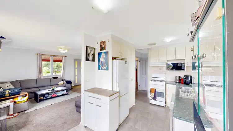 Fifth view of Homely house listing, 3 Grevillea Place, Queanbeyan NSW 2620