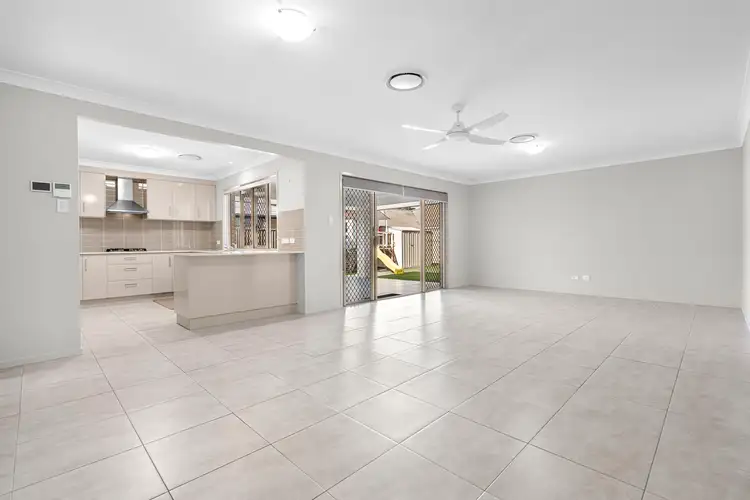 Third view of Homely house listing, 8 Yering Place, Wynnum West QLD 4178
