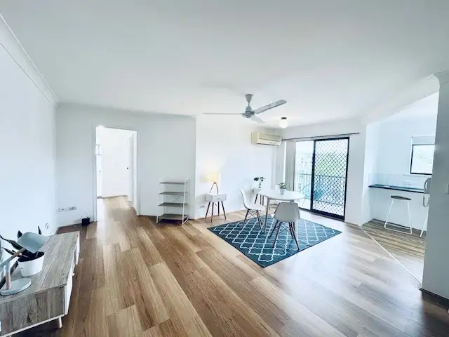 10/116 Clarence Road