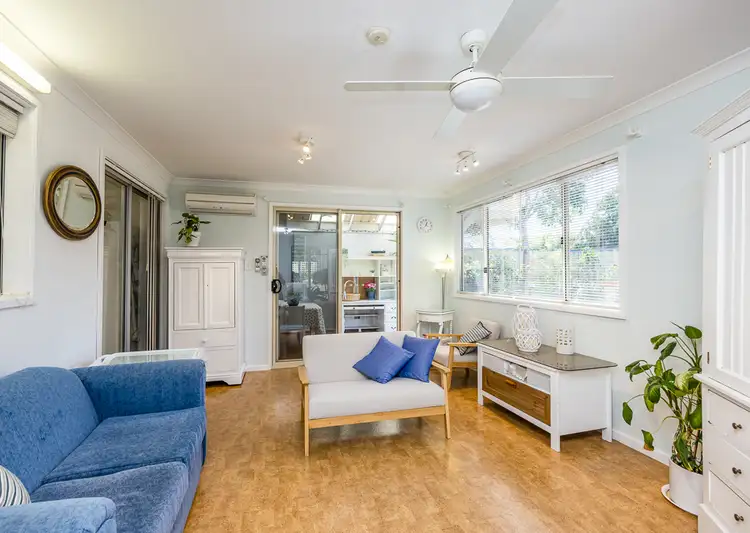 Fifth view of Homely house listing, 3A Henton Place, Heathridge WA 6027