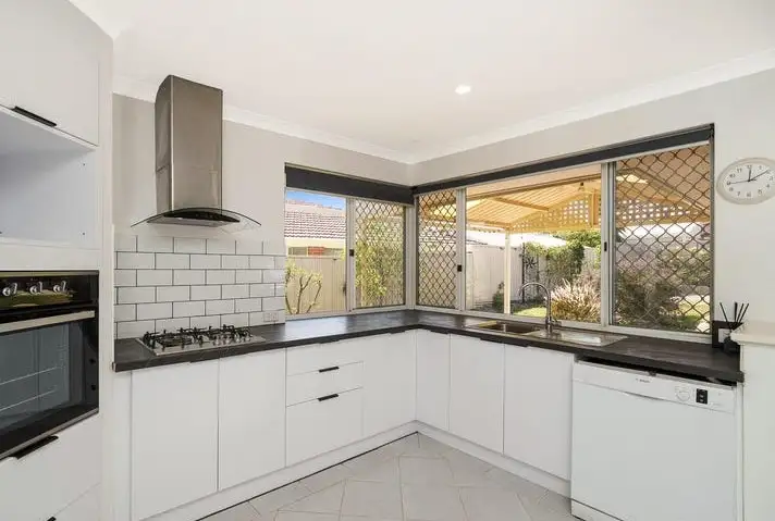 Fourth view of Homely house listing, 5 Seagate Turn, Kinross WA 6028