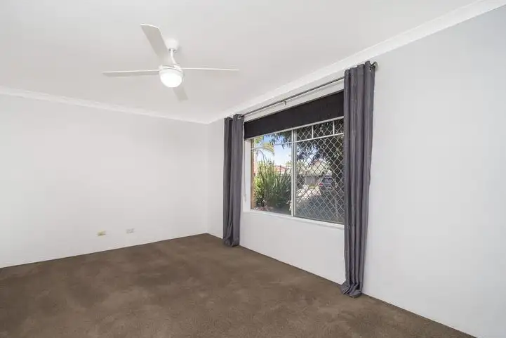 Fifth view of Homely house listing, 5 Seagate Turn, Kinross WA 6028