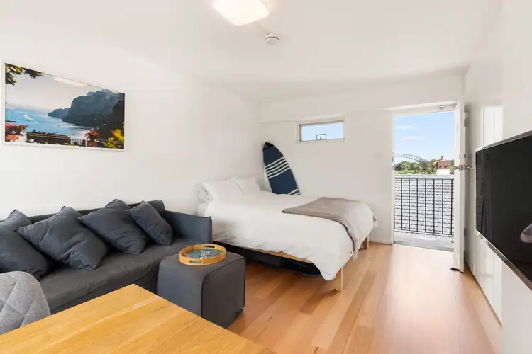 39/8 Wylde Street