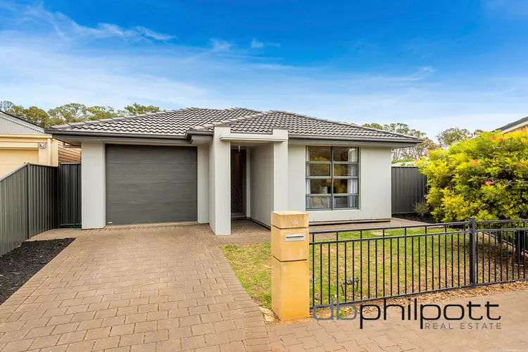 25 Chateau Avenue, Andrews Farm SA 5114