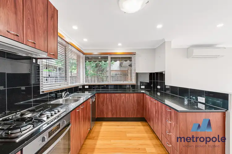 Fourth view of Homely house listing, 2 Small Road, Bentleigh VIC 3204