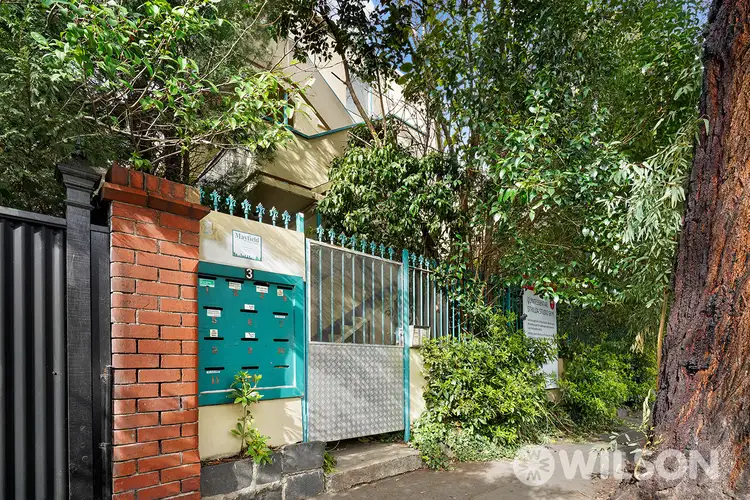 2/3 Dalgety Street