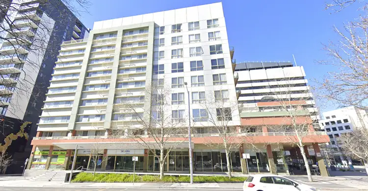 716/2 Akuna Street