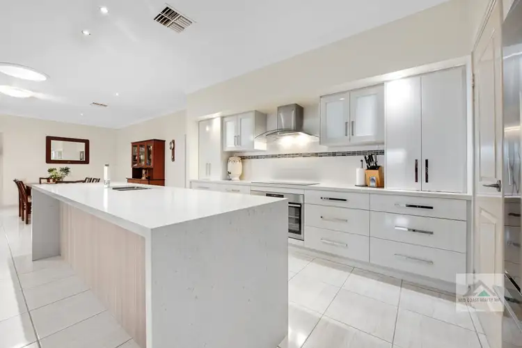 Second view of Homely house listing, 15 Coastside Crescent, Glenfield WA 6532