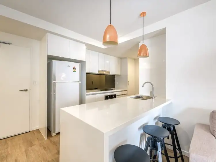 905/139 Scarborough Street