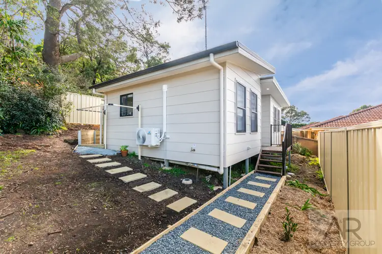 20a Matthews Drive, Mount Warrigal NSW 2528