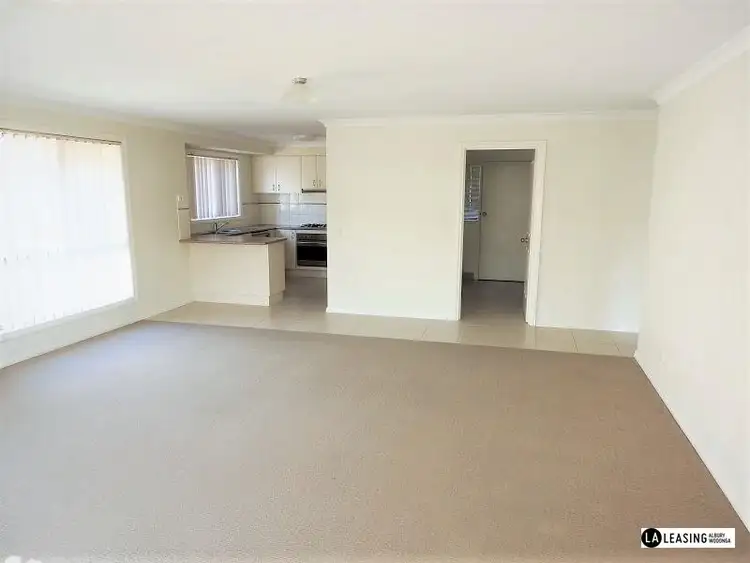 Fifth view of Homely unit listing, 2/387 Parnall Street, Lavington NSW 2641