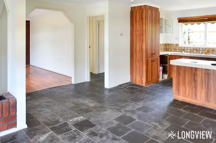 Second view of Homely house listing, 7 Upton Crescent, Narre Warren VIC 3805