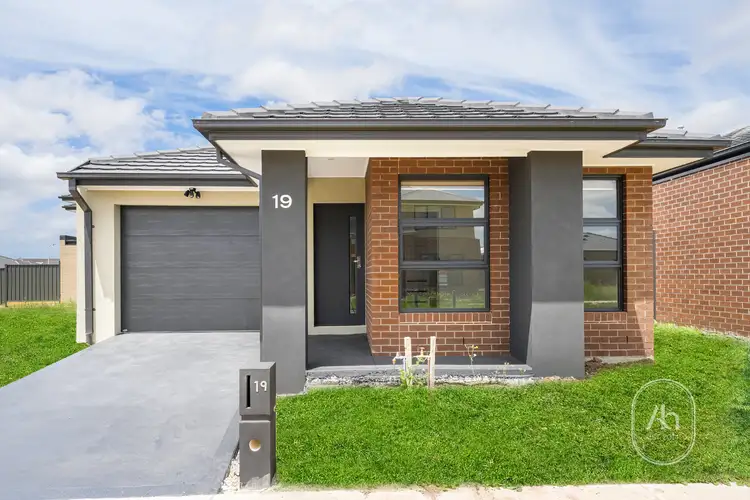 19 Pratham Street, Tarneit VIC 3029