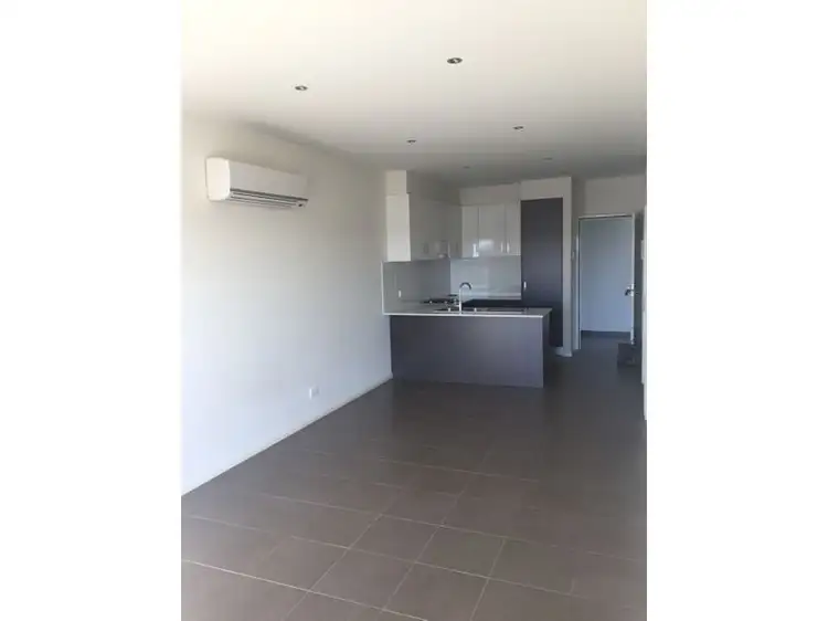 Fourth view of Homely unit listing, 5/45 Lygon Drive, Craigieburn VIC 3064