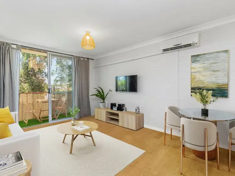 24/99 Herdsman Parade