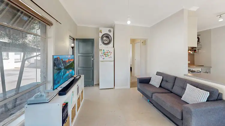 Sixth view of Homely townhouse listing, 1/18 Gilmore Place, Queanbeyan NSW 2620