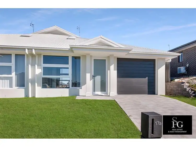 17 Royston Street, Farley NSW 2320