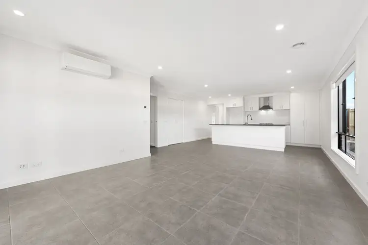 Fourth view of Homely house listing, 17 Blackwood Place, Beveridge VIC 3753