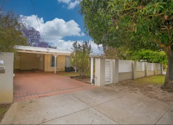 17 Westlake Road