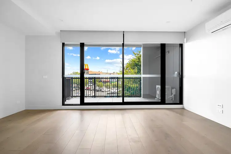 Third view of Homely apartment listing, 206/5-7 Nepean Highway, Elsternwick VIC 3185