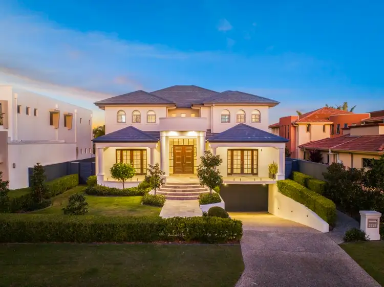 2328 Cressbrook Drive, Hope Island QLD 4212