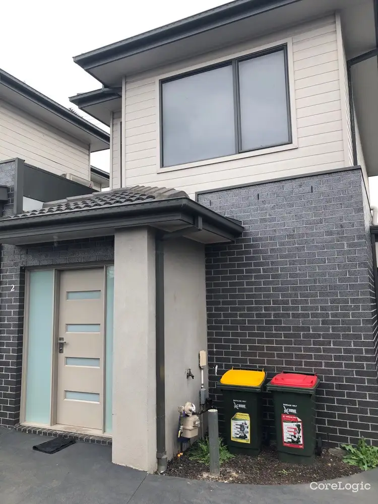 2/80 Dallas Drive