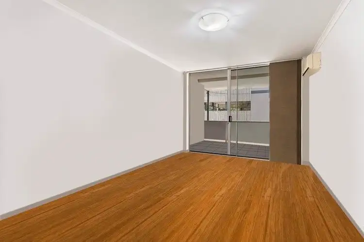 Fourth view of Homely unit listing, 4/54 Jackson Street, Hamilton QLD 4007