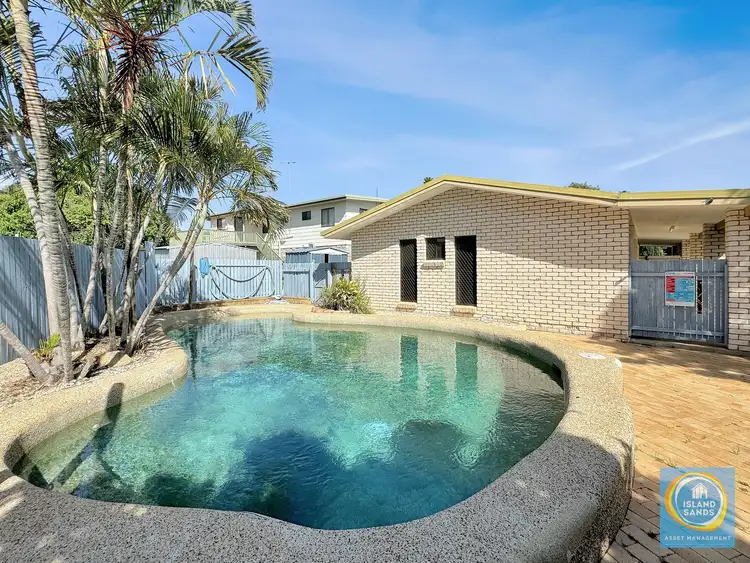 11 Waratah Street, Kin Kora QLD 4680