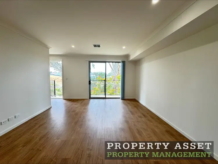 Fourth view of Homely townhouse listing, 8 Scott Way, Mount Barker SA 5251