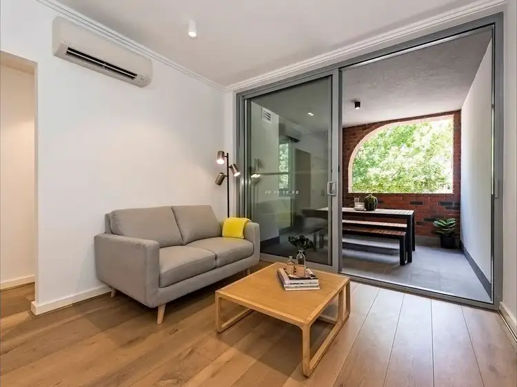 2/110 Terrace Road, Guildford WA 6055