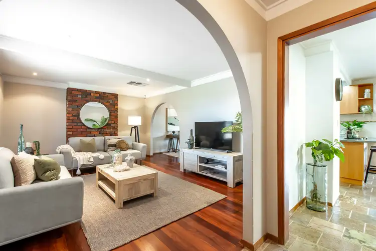 4 Hurley Way, Hillarys WA 6025
