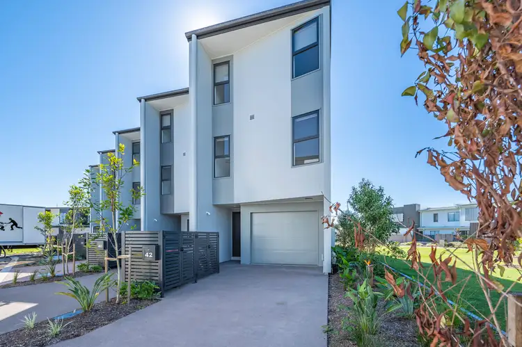 Main view of Homely house listing, 42 Outrigger Circuit, Hope Island QLD 4212