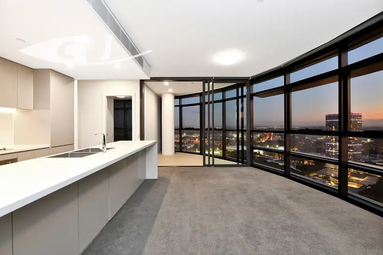 3203/1 Brushbox Street