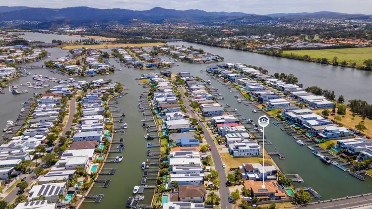 Fifth view of Homely house listing, 2 Harbourvue Court, Helensvale QLD 4212