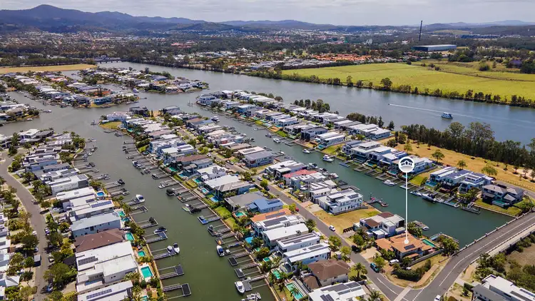 Sixth view of Homely house listing, 2 Harbourvue Court, Helensvale QLD 4212