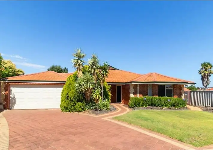 4 Doon Court, Kinross WA 6028