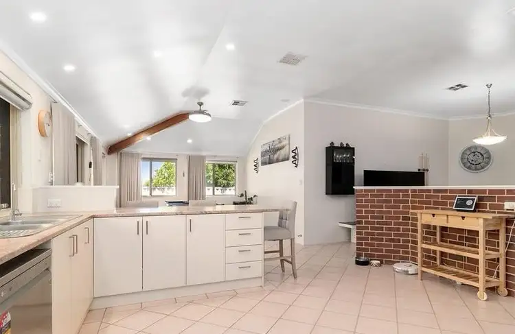 Third view of Homely house listing, 4 Doon Court, Kinross WA 6028