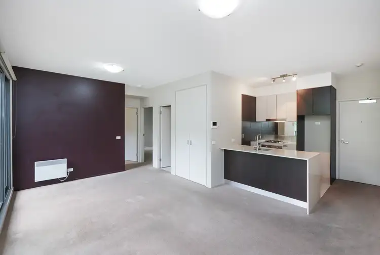 206/86 Altona Street