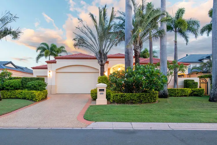 1096 Beechwood Drive, Hope Island QLD 4212